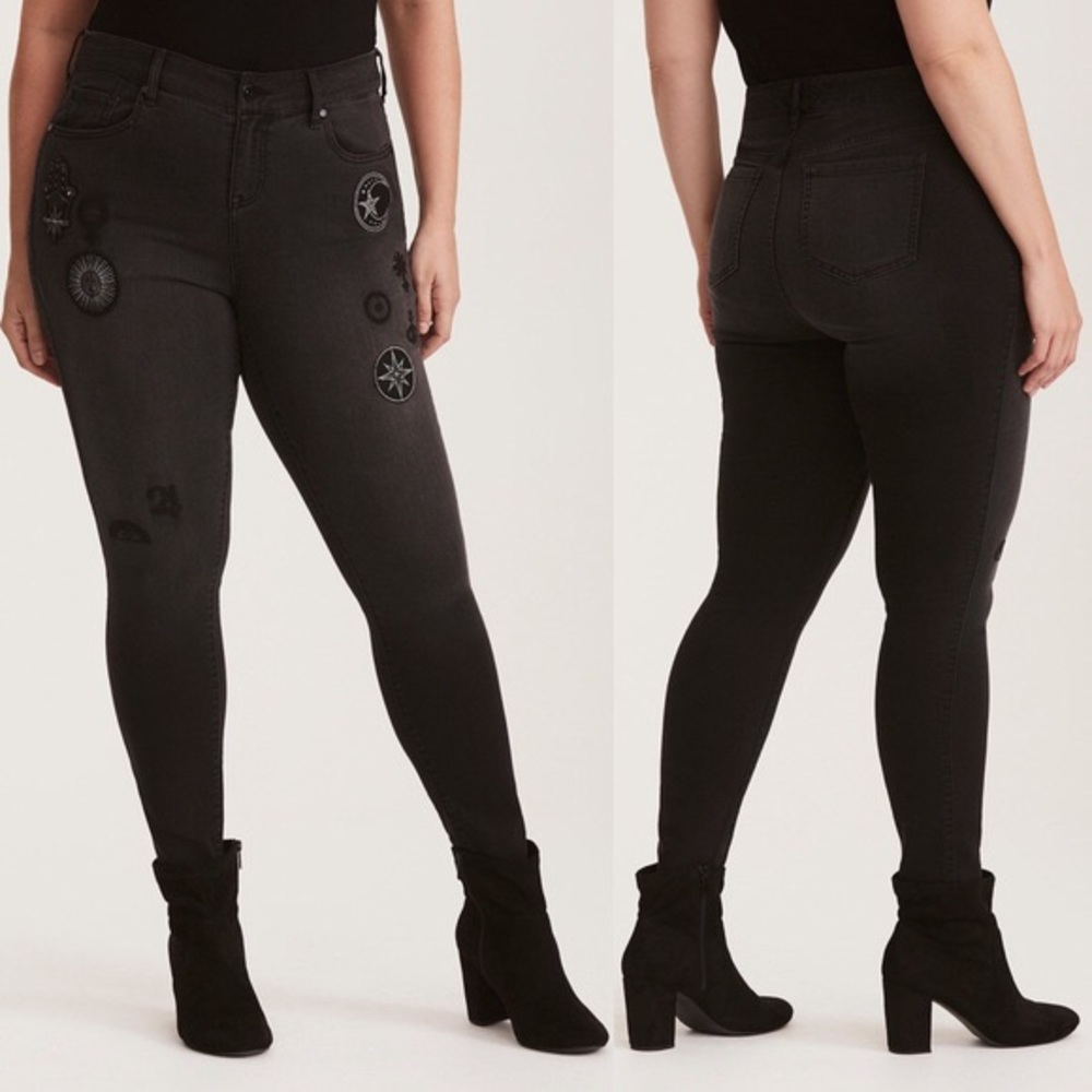 Torrid - PREMIUM STRETCH SKINNY JEAN